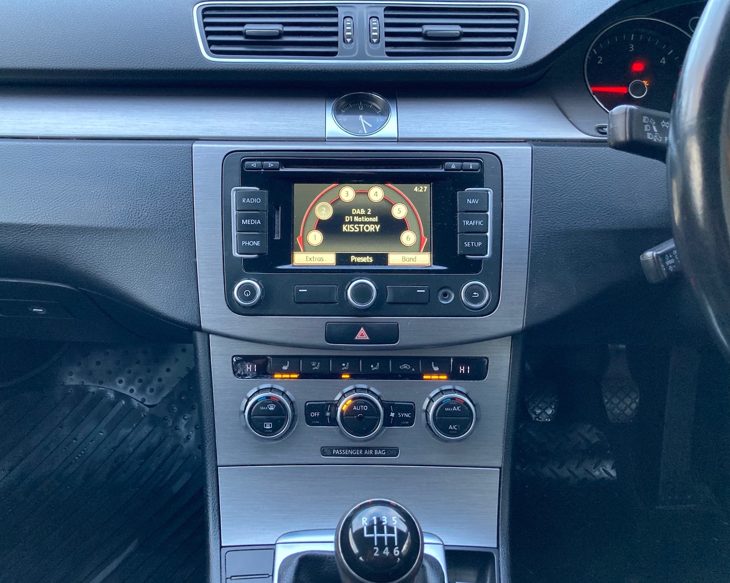 Used Volkswagen Passat 2014 for sale - 76431149: Photo 16