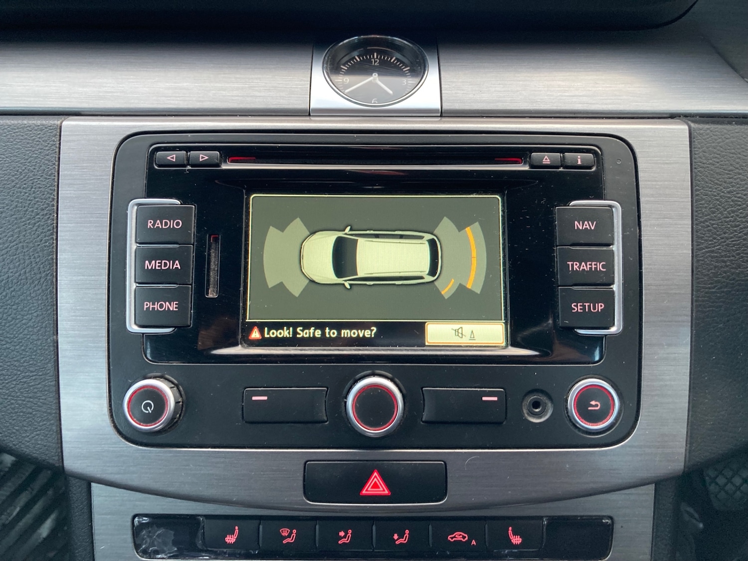 Used Volkswagen Passat 2014 for sale - 76431149: Photo 21