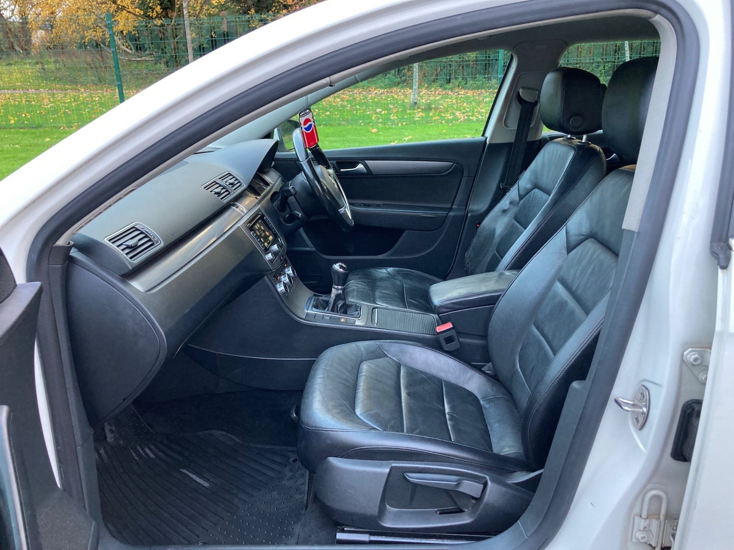 Used Volkswagen Passat 2014 for sale - 76431149: Photo 23