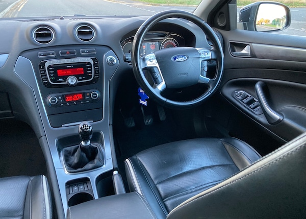 Used Ford Mondeo 2011 for sale - 76192153: Photo 11