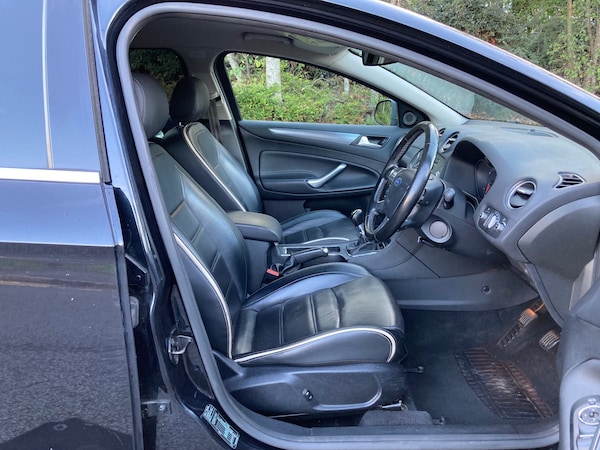 Used Ford Mondeo 2011 for sale - 76192153: Photo 23