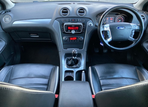 Used Ford Mondeo 2011 for sale - 76192153: Photo 9