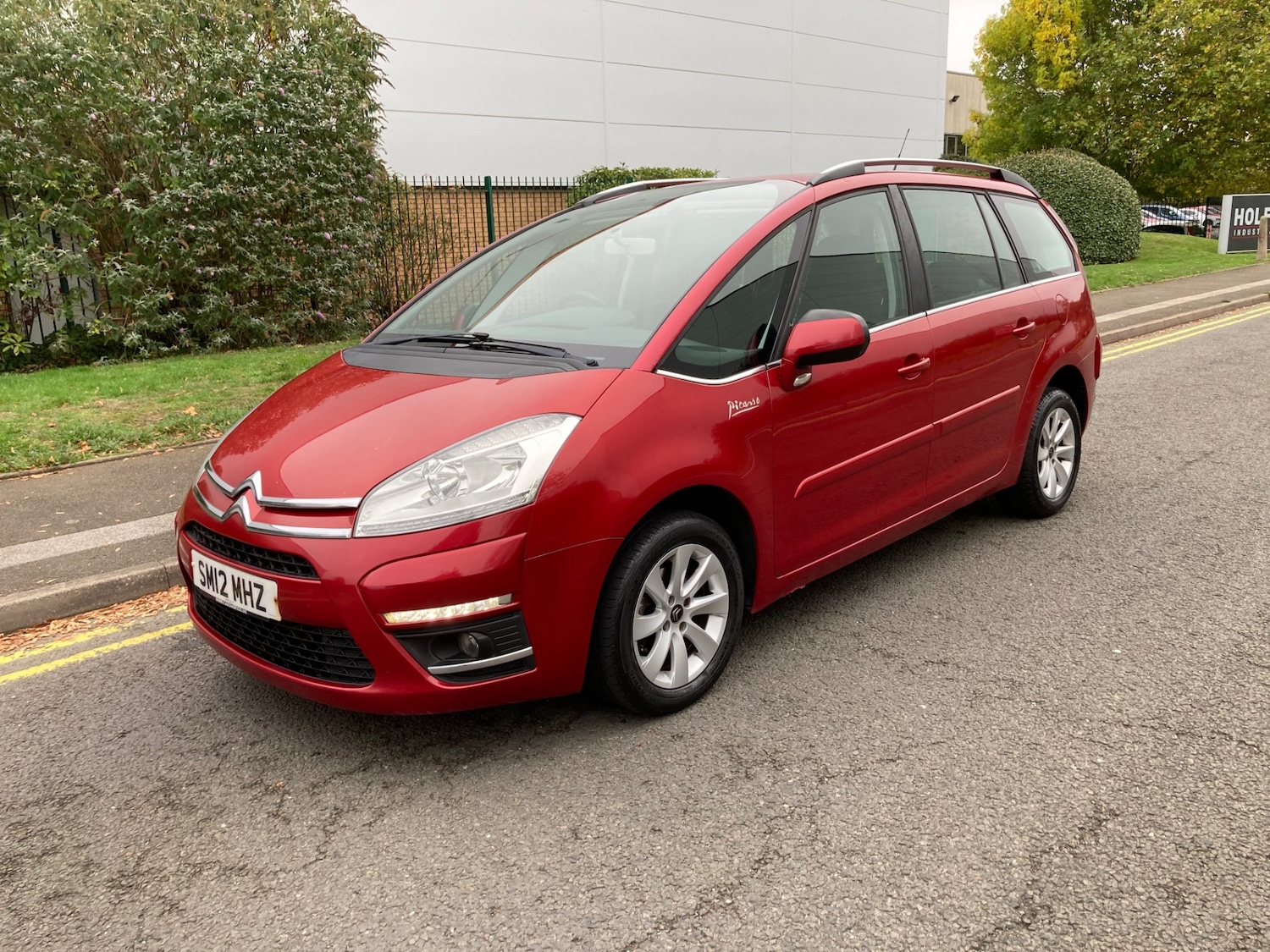 Used Citroen C4 Grand Picasso 2012 for sale - 76334947: Photo 2
