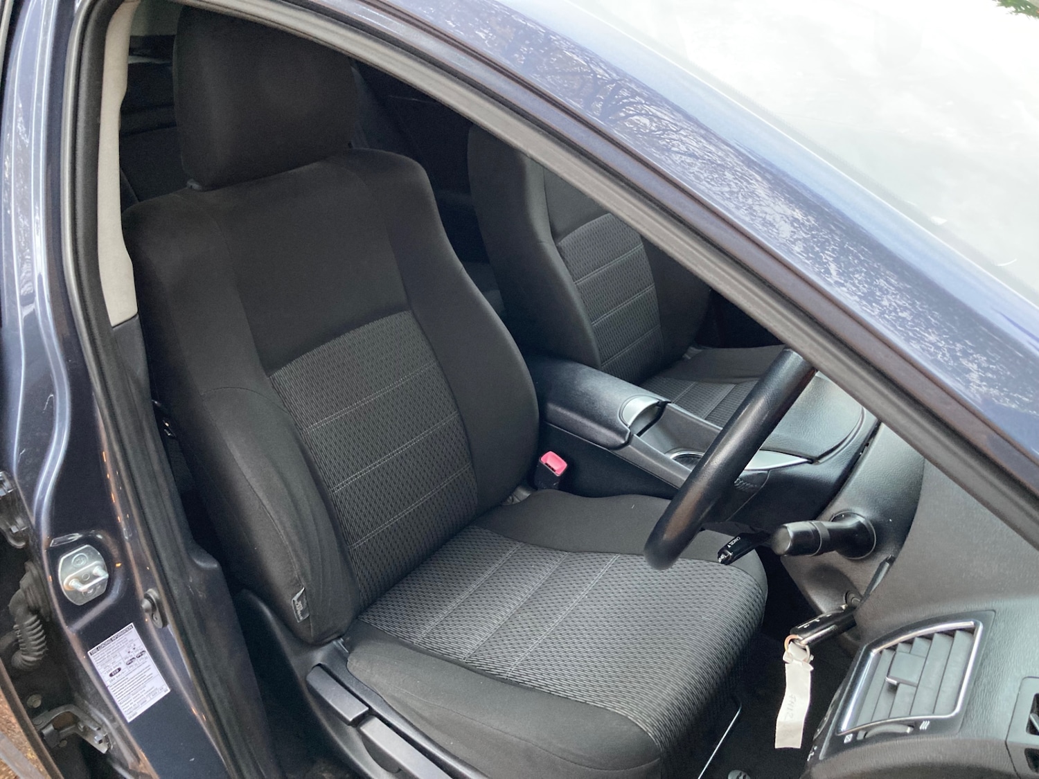 Used Toyota Avensis 2012 for sale - 76347435: Photo 24