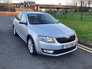 2013 (13) - 2.0 TDI CR Elegance 5dr