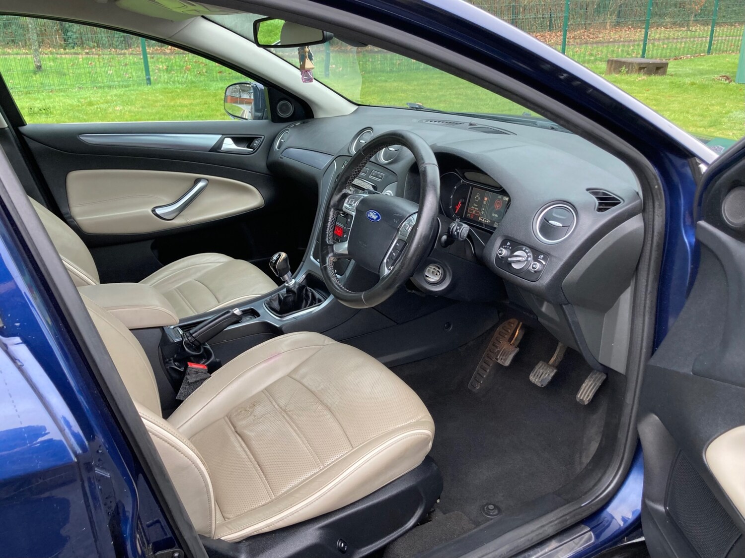 Used Ford Mondeo 2012 for sale - 77407411: Photo 12