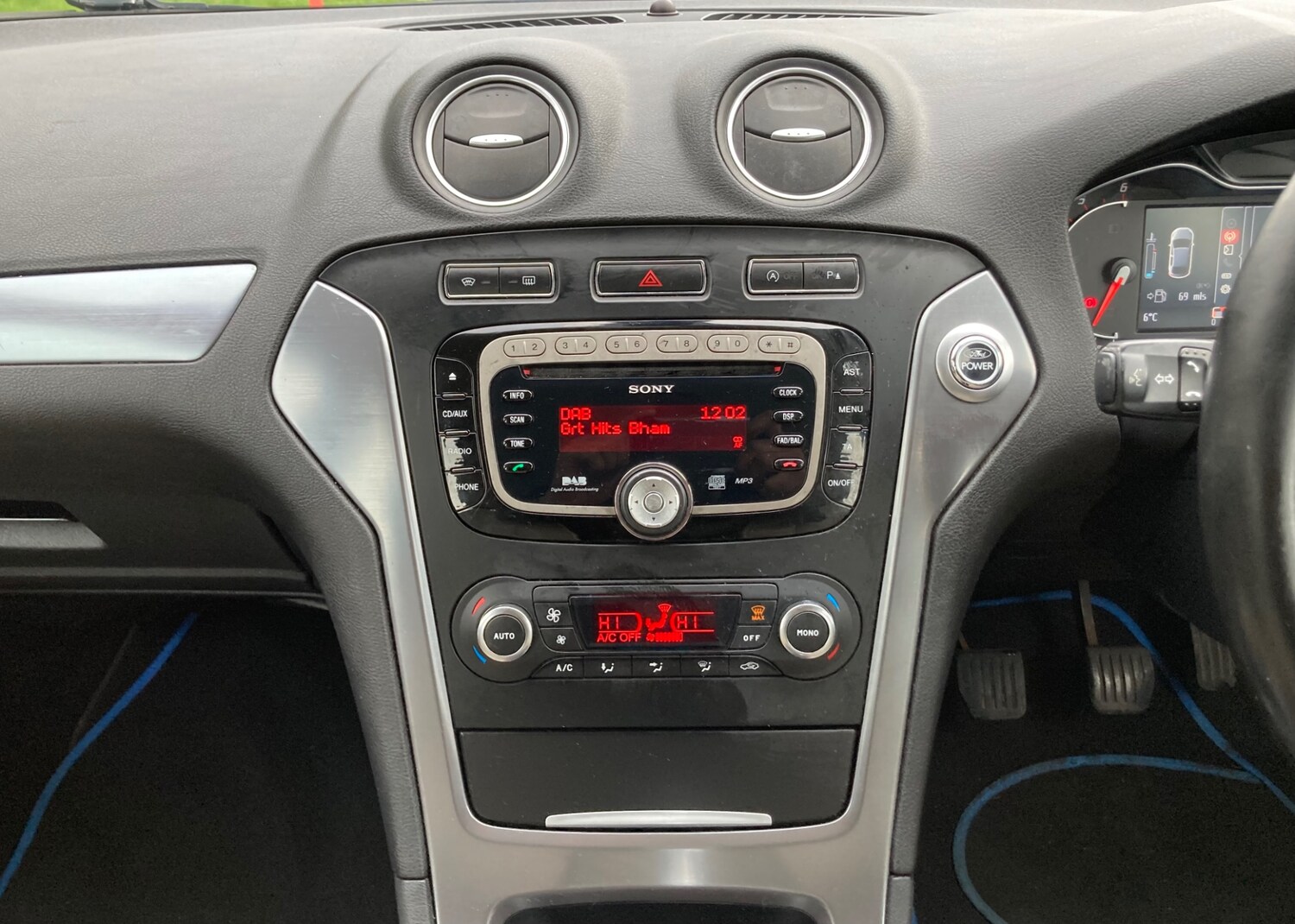 Used Ford Mondeo 2012 for sale - 77407411: Photo 17