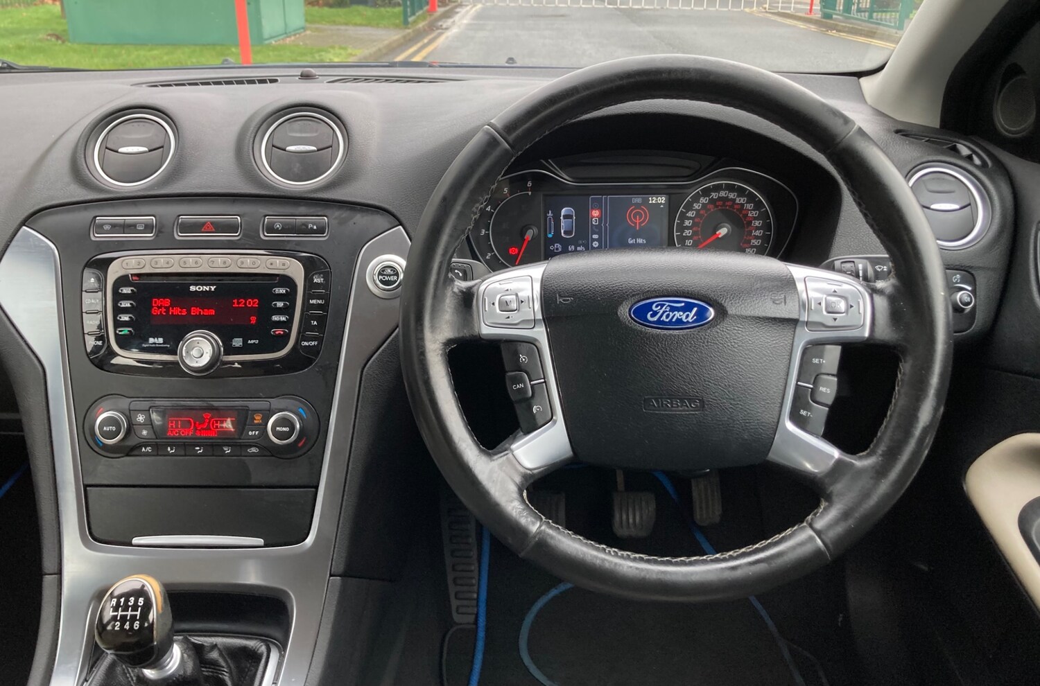 Used Ford Mondeo 2012 for sale - 77407411: Photo 18