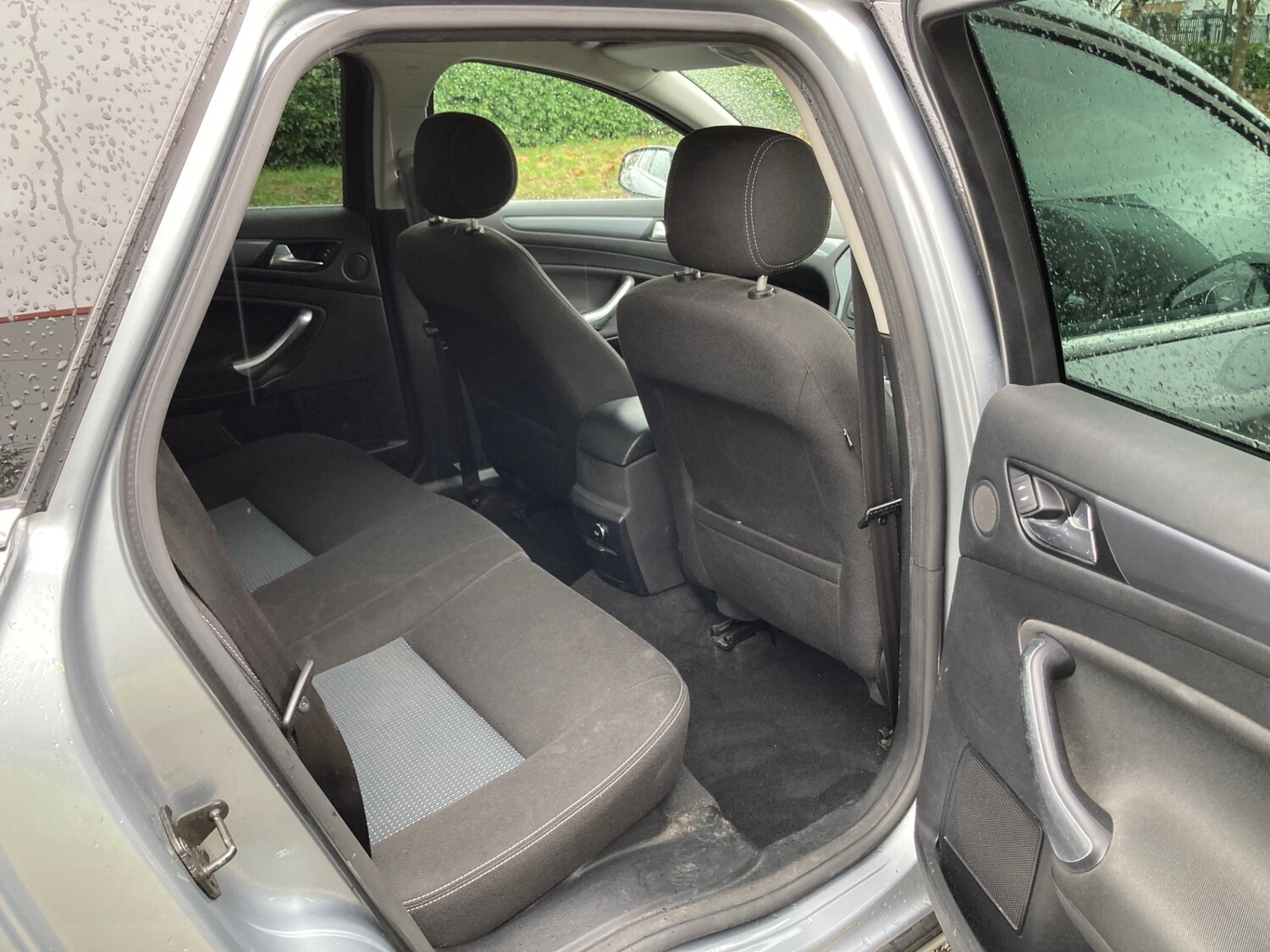 Used Ford Mondeo 2012 for sale - 77536136: Photo 14