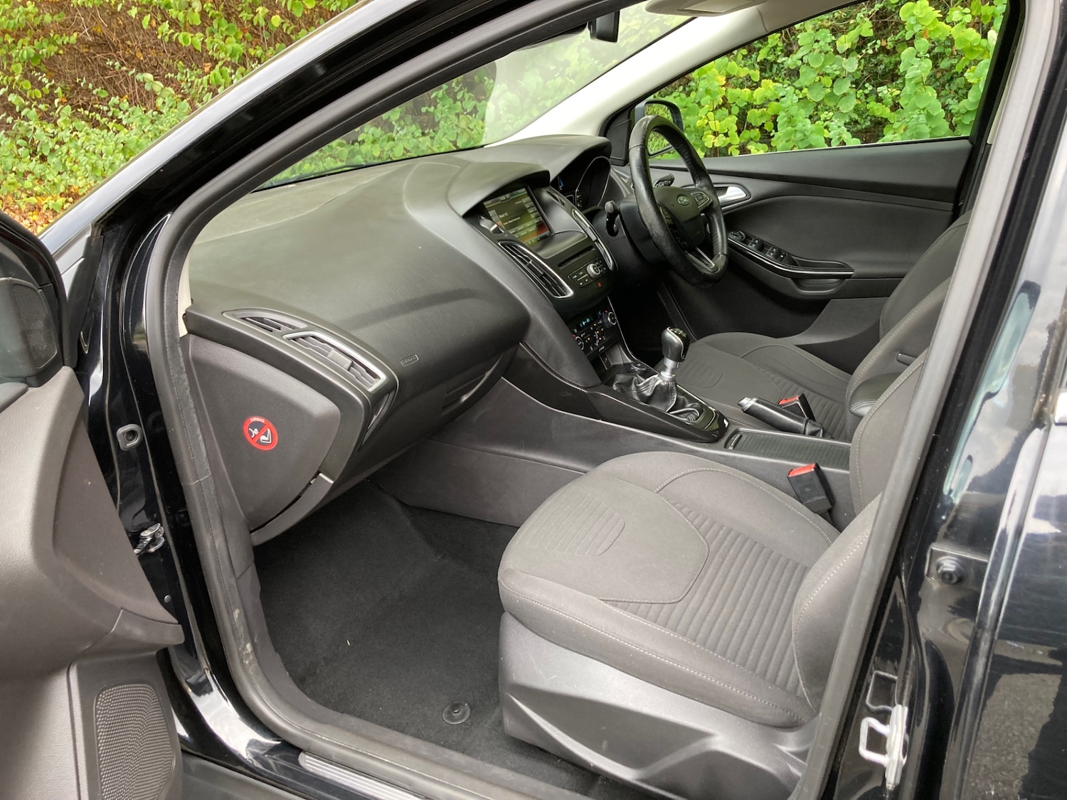 Used Ford Focus 2015 for sale - 76357848: Photo 12