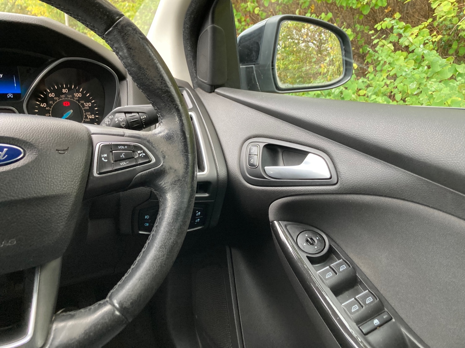 Used Ford Focus 2015 for sale - 76357848: Photo 20