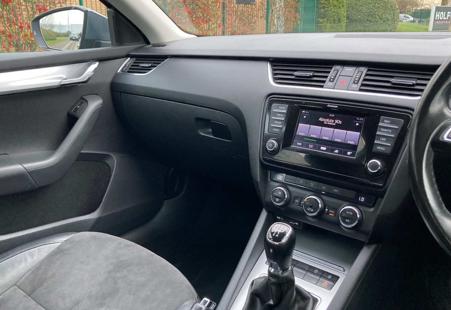 Used Skoda Octavia 2013 for sale - 77991927: Photo 11