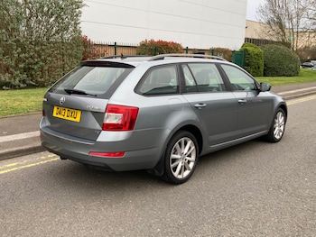 Used Skoda Octavia 2013 for sale - 77991927: Photo
