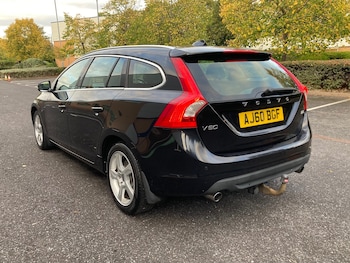 Used Volvo V60 2010 for sale - 75999476: Photo