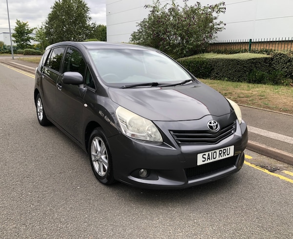 Used Toyota Verso 2010 for sale - 75505115: Photo 1