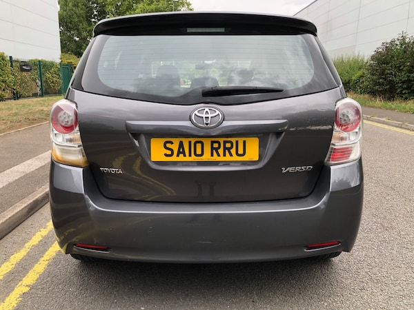 Used Toyota Verso 2010 for sale - 75505115: Photo 8