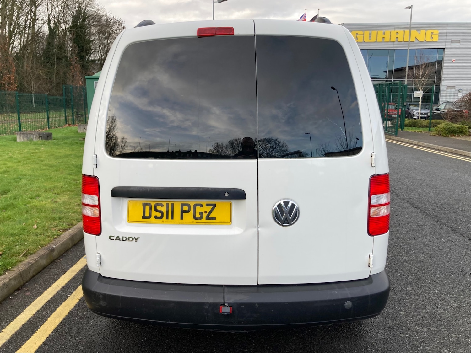 Used Volkswagen Caddy Maxi 2011 for sale - 77275140: Photo 7