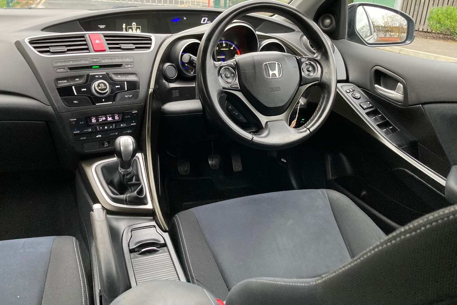 Used Honda Civic 2014 for sale - 76511079: Photo 10