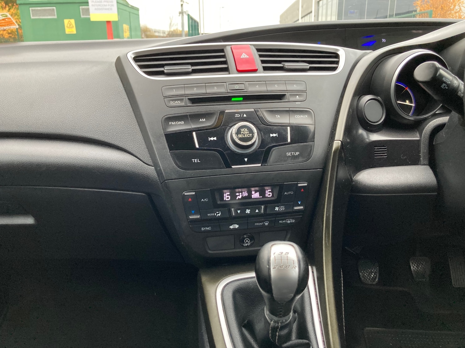 Used Honda Civic 2014 for sale - 76511079: Photo 17