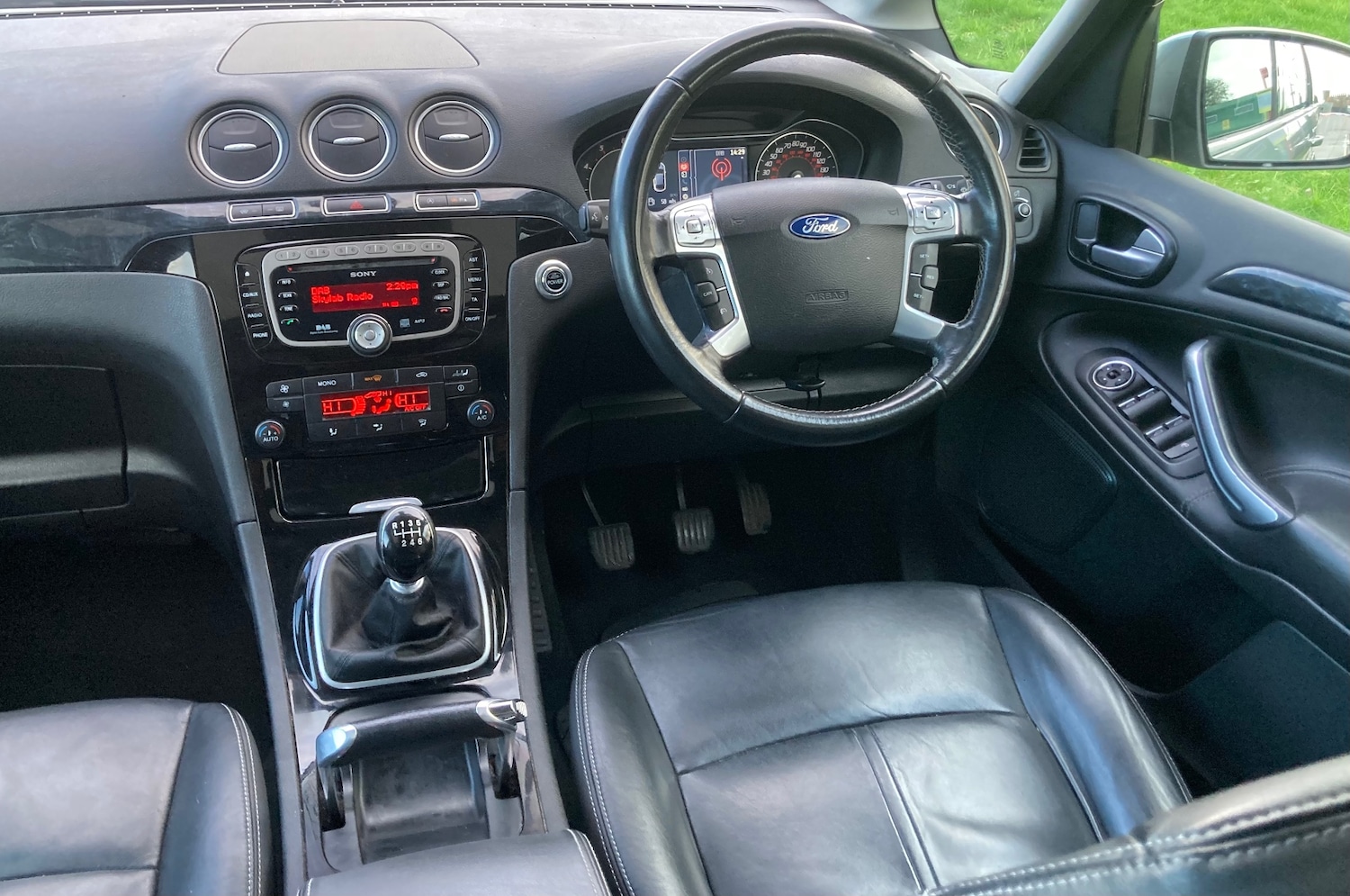 Used Ford Galaxy 2012 for sale - 76963590: Photo 12