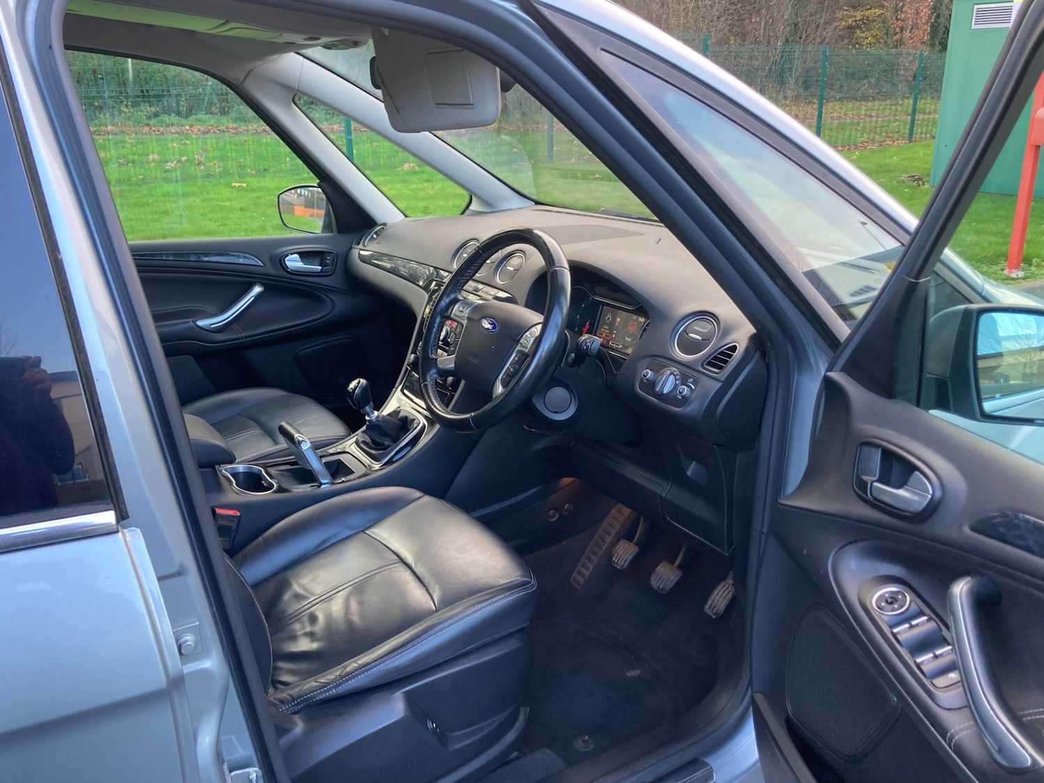 Used Ford Galaxy 2012 for sale - 76963590: Photo 14