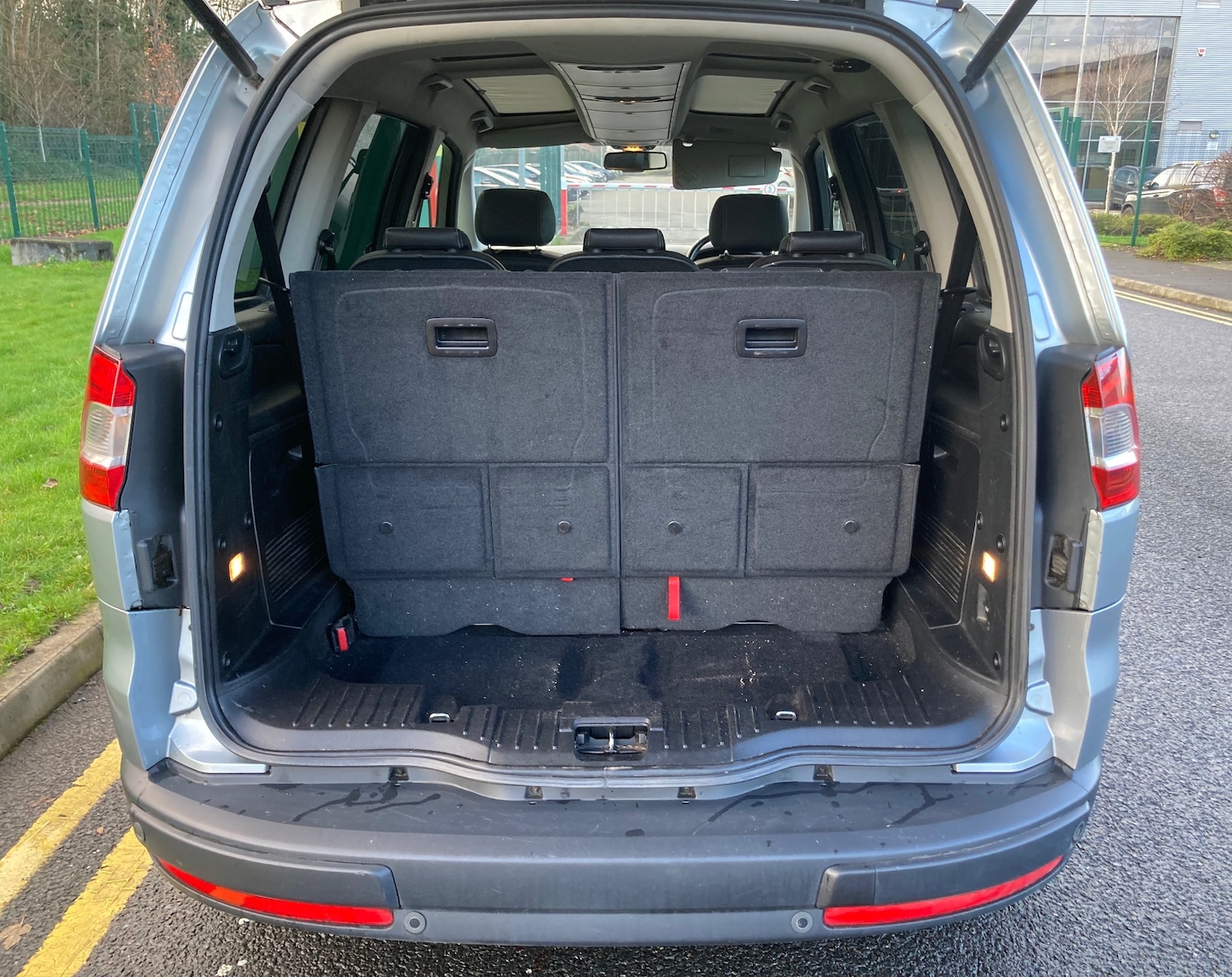 Used Ford Galaxy 2012 for sale - 76963590: Photo 19