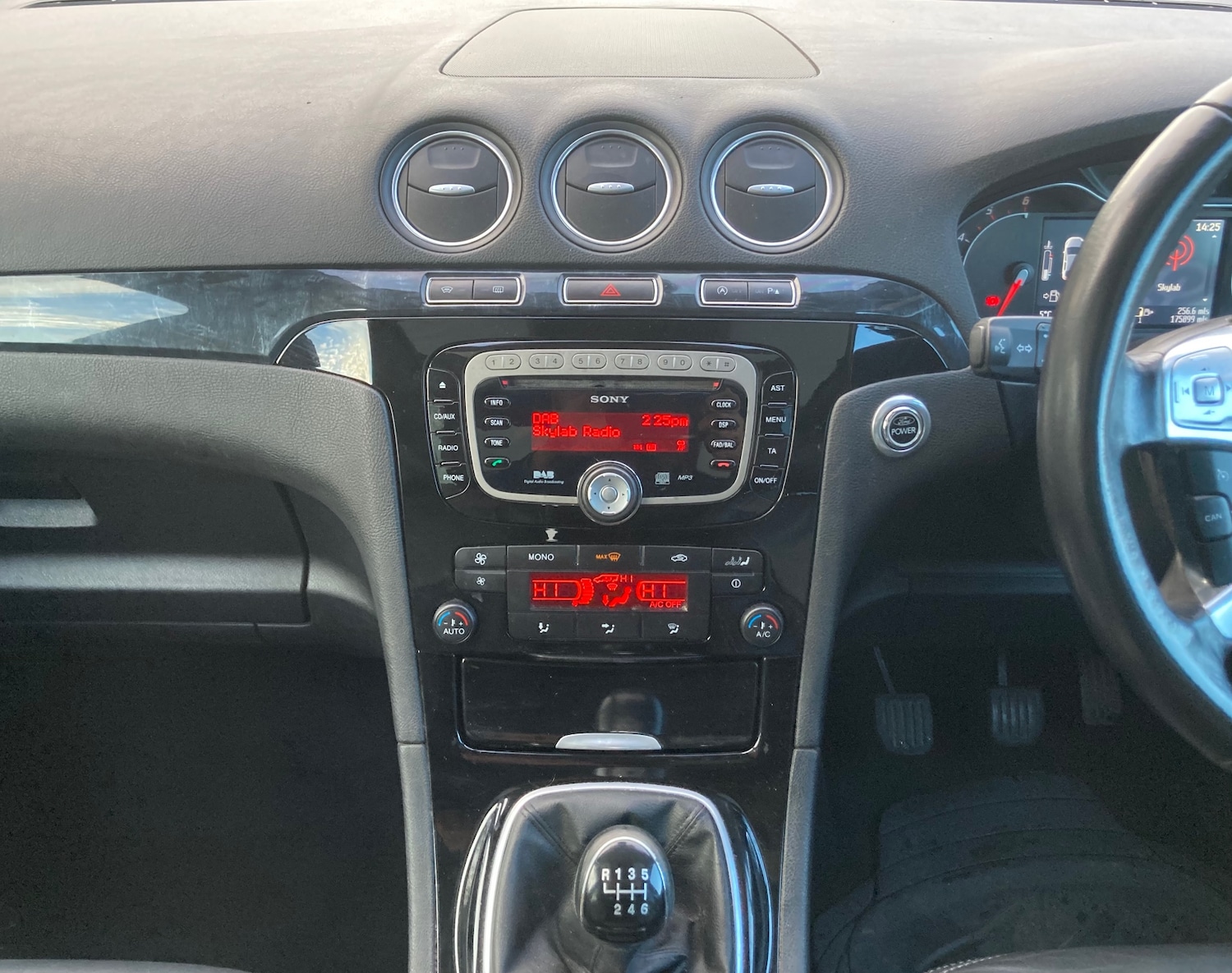 Used Ford Galaxy 2012 for sale - 76963590: Photo 20