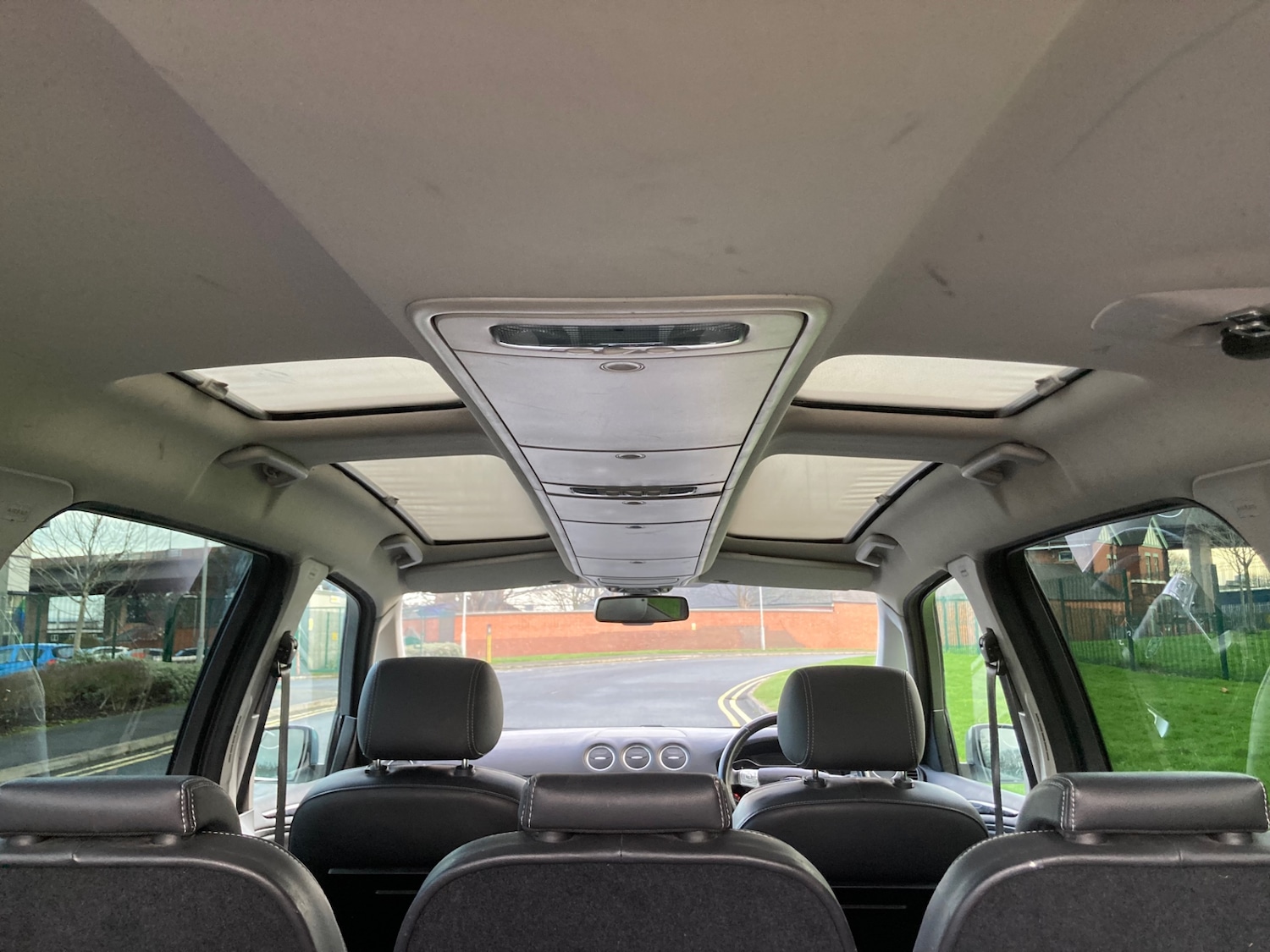 Used Ford Galaxy 2012 for sale - 76963590: Photo 24