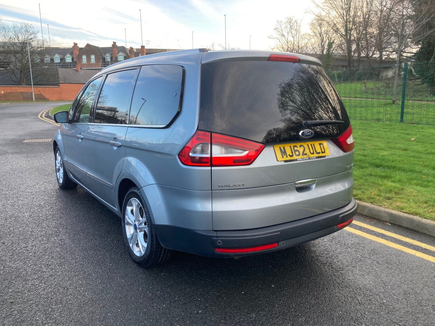 Used Ford Galaxy 2012 for sale - 76963590: Photo 4