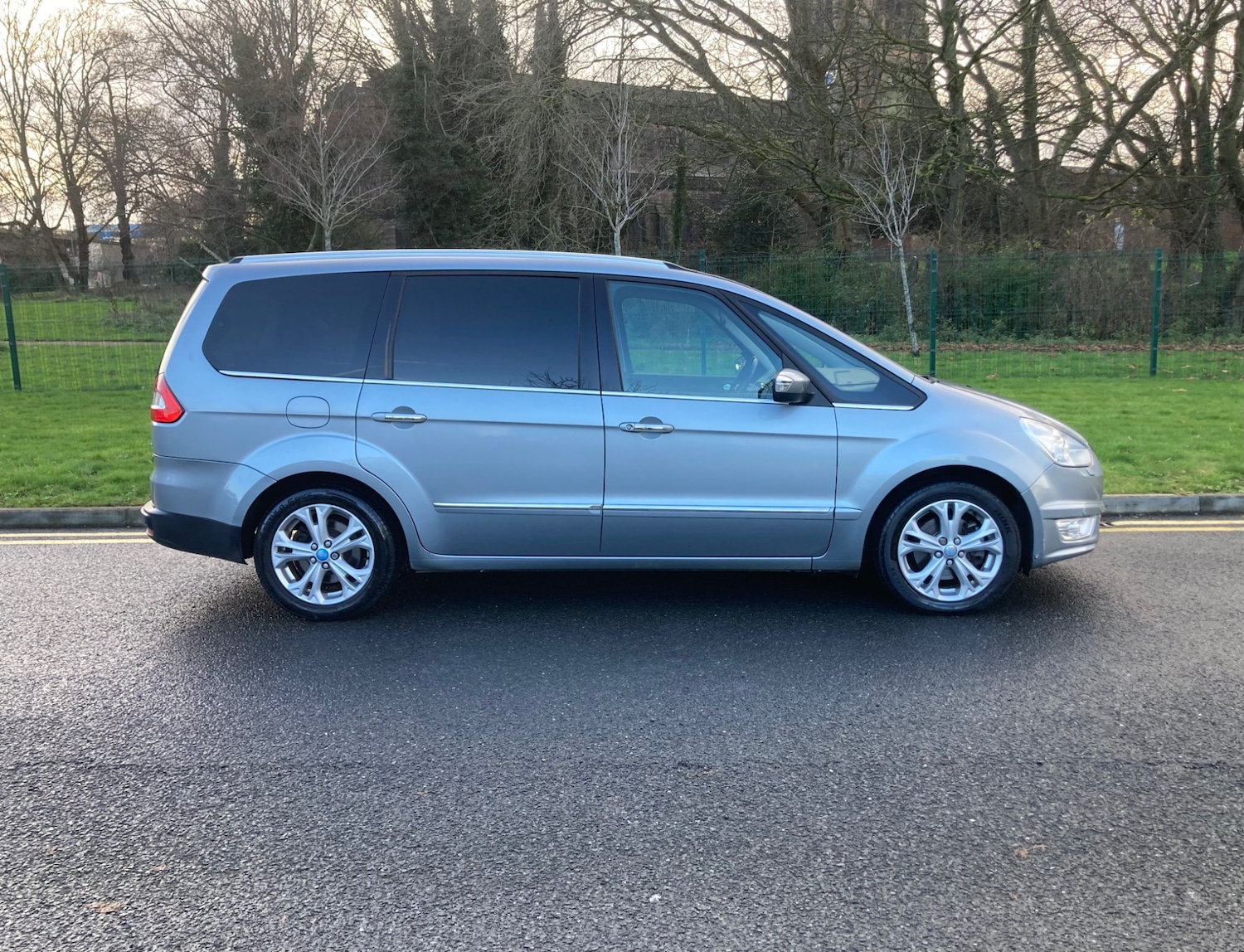 Used Ford Galaxy 2012 for sale - 76963590: Photo 6