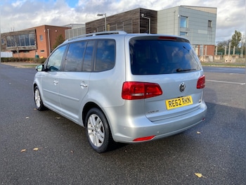 Used Volkswagen Touran 2012 for sale - 76431143: Photo