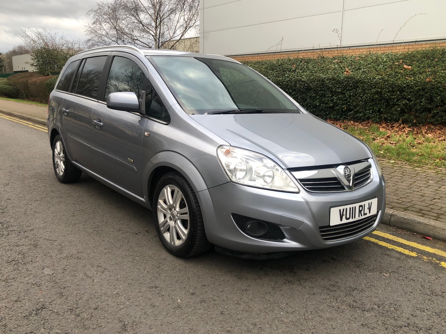Used Vauxhall Zafira 2011 for sale - 75968574: Photo 1