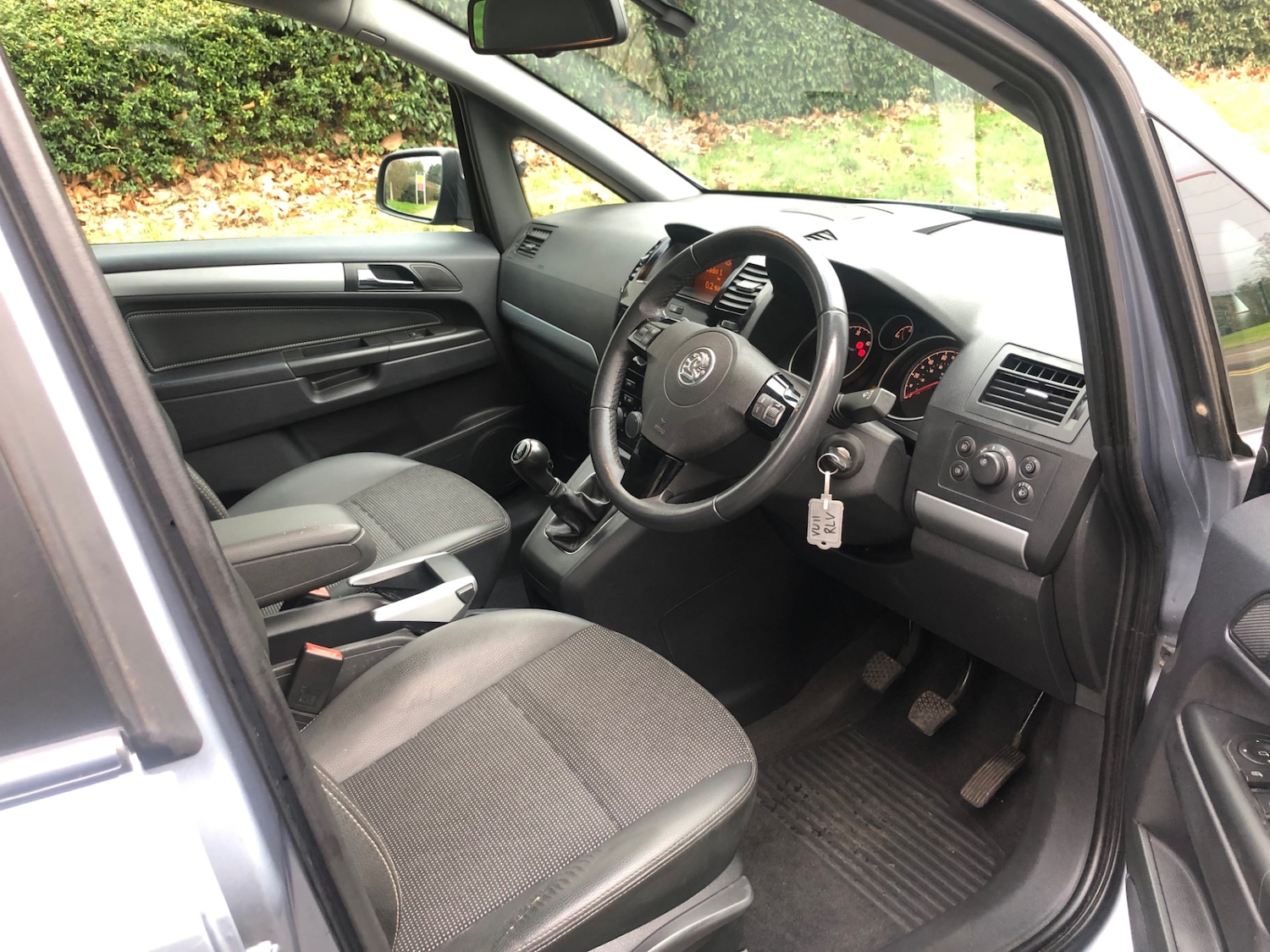 Used Vauxhall Zafira 2011 for sale - 75968574: Photo 12