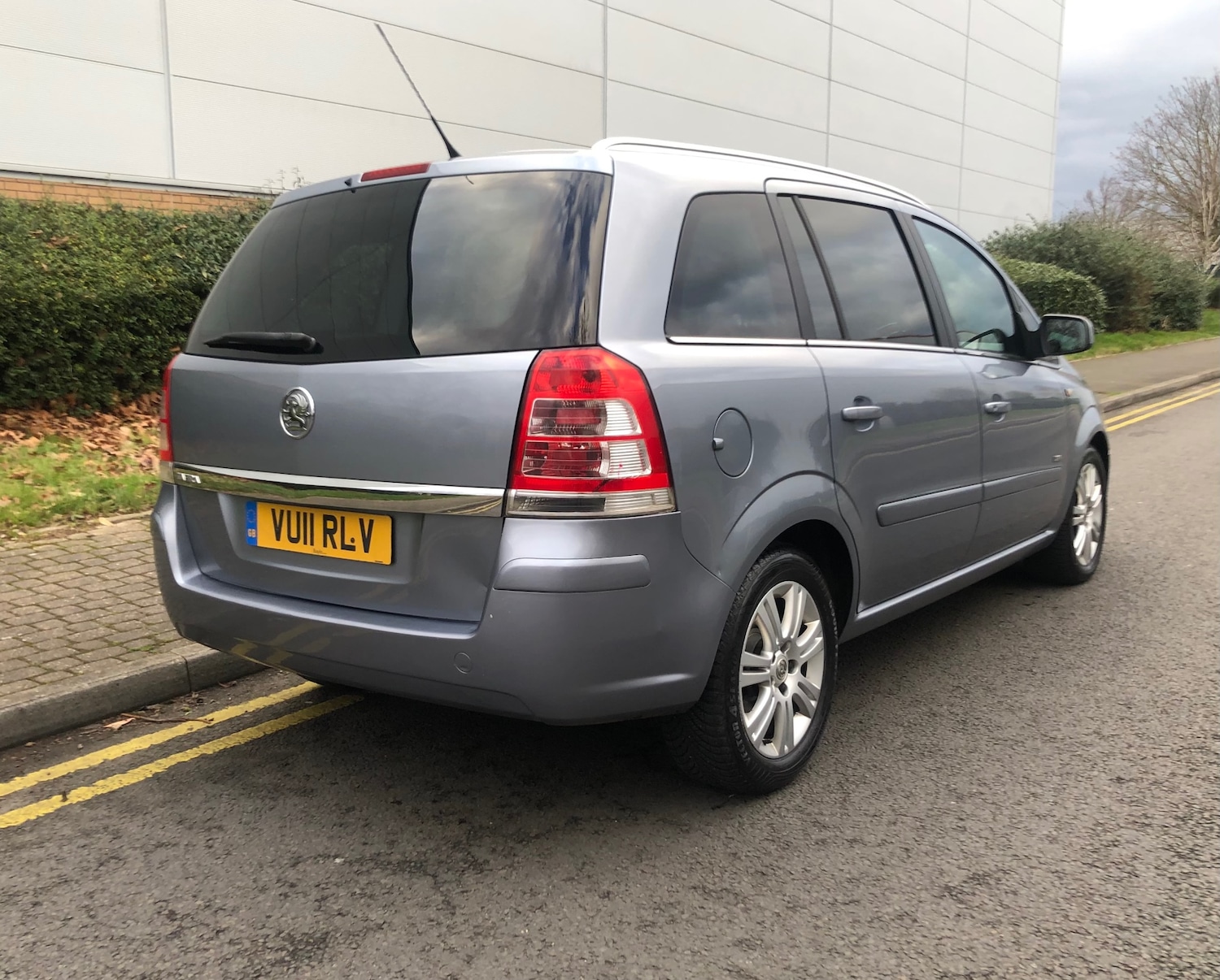 Used Vauxhall Zafira 2011 for sale - 75968574: Photo 6