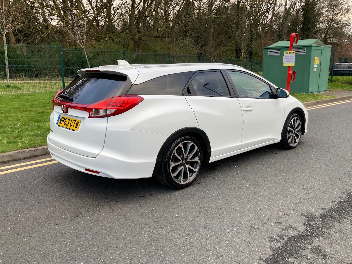 Used Honda Civic 2014 for sale - 78032147: Photo 4