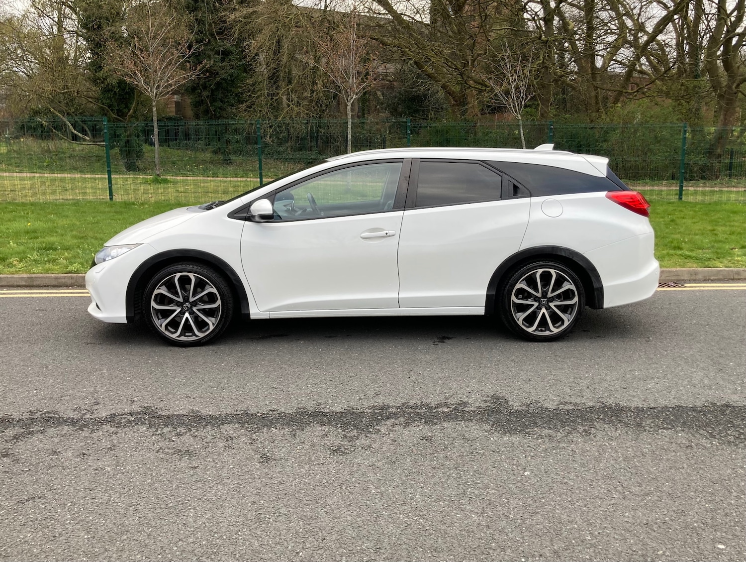 Used Honda Civic 2014 for sale - 78032147: Photo 6