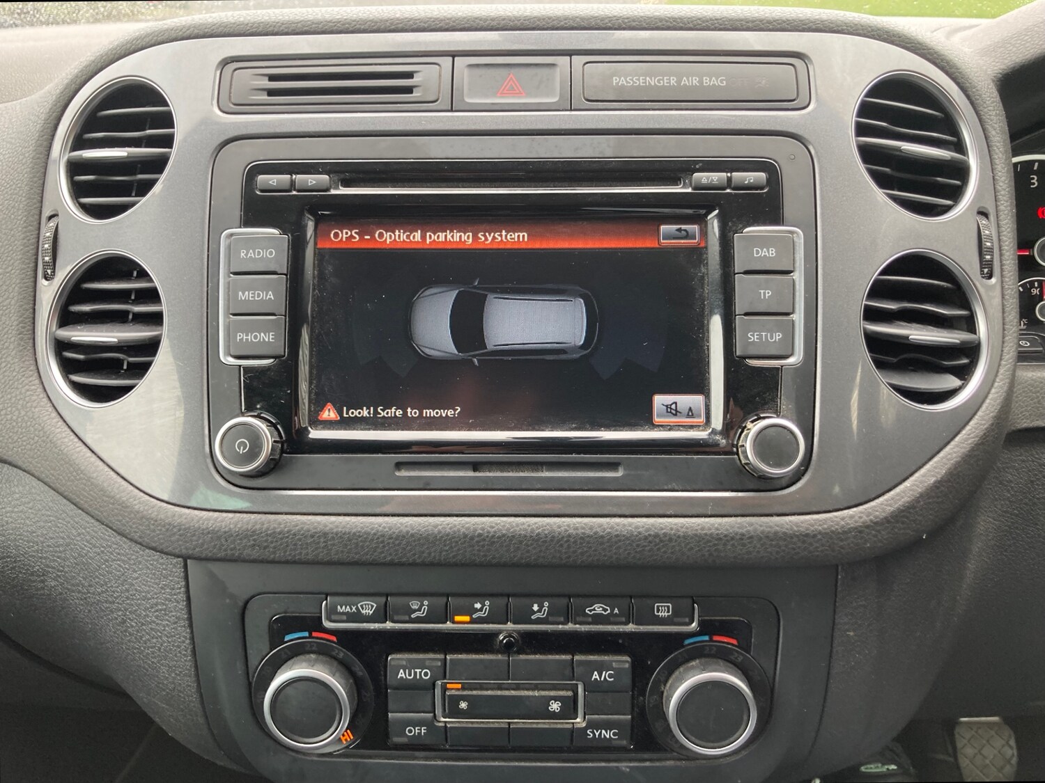 Used Volkswagen Tiguan 2013 for sale - 77849081: Photo 18