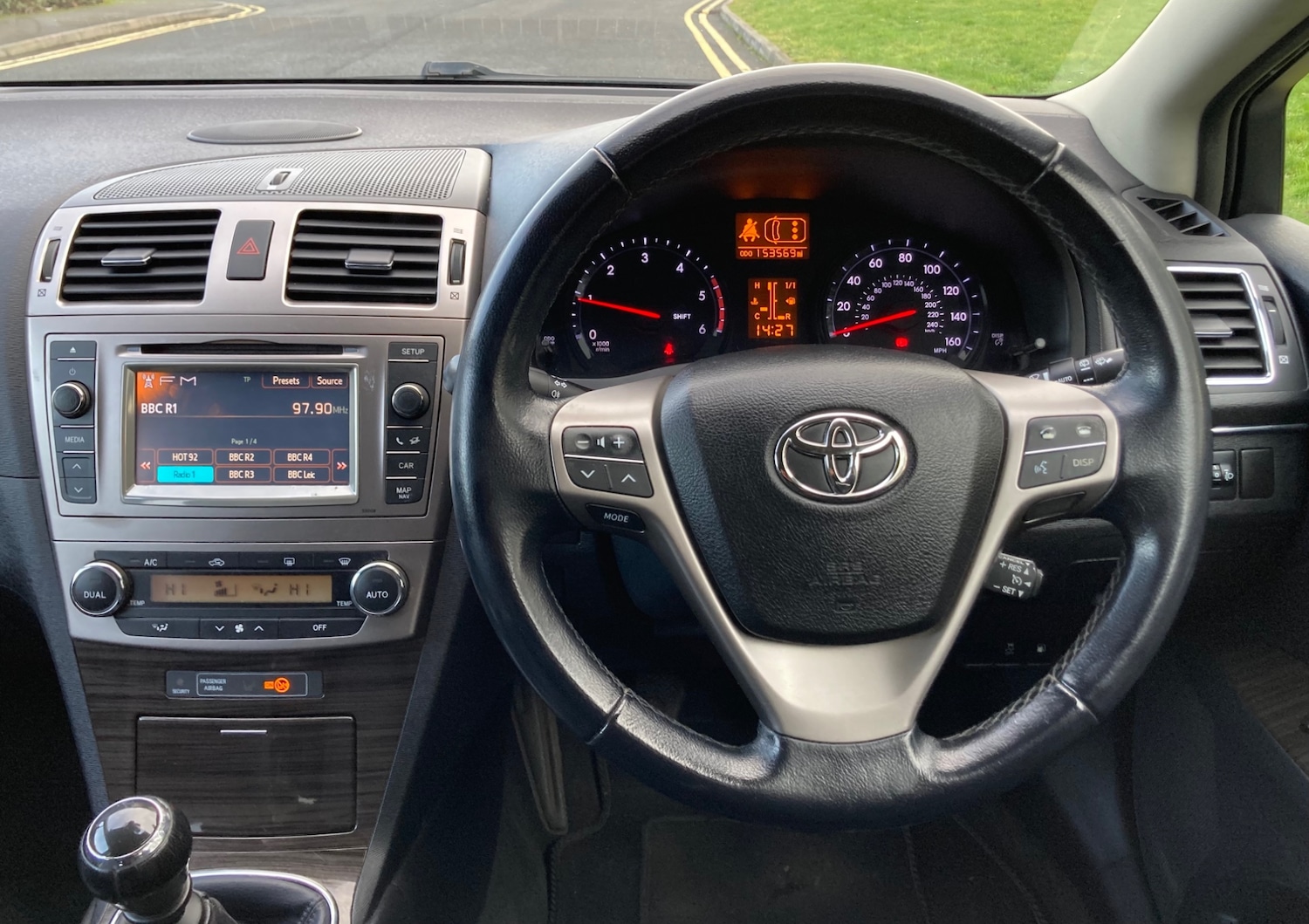 Used Toyota Avensis 2012 for sale - 77275133: Photo 20