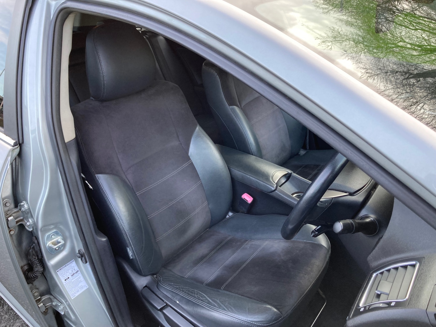 Used Toyota Avensis 2012 for sale - 77275133: Photo 25