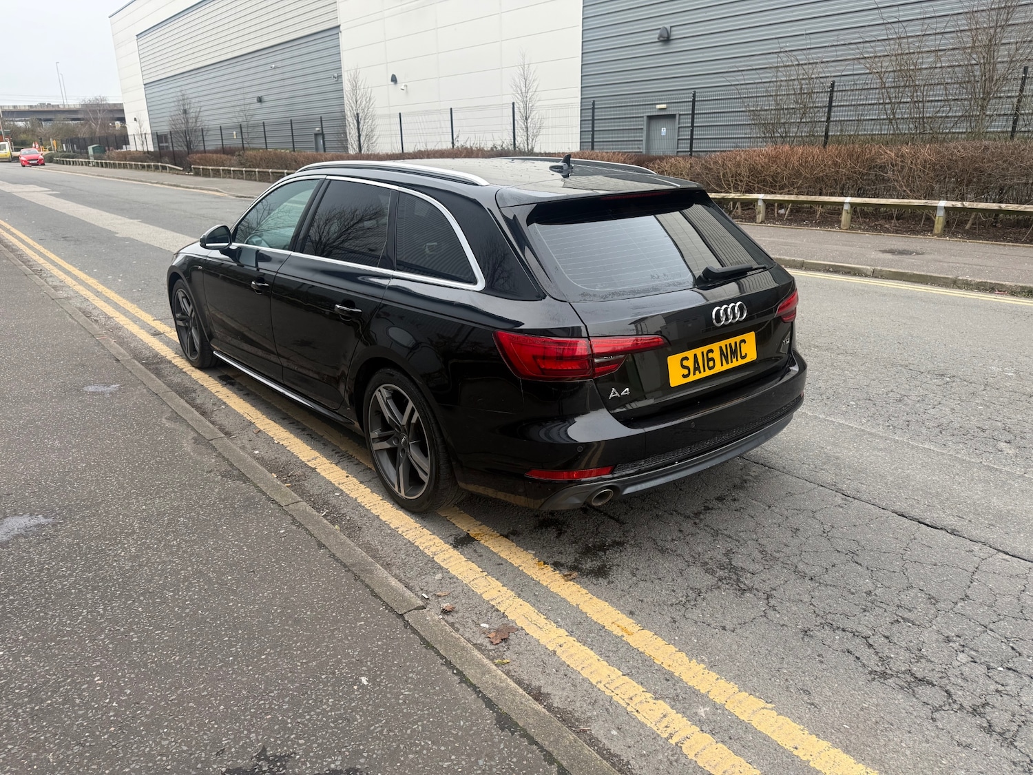 Used Audi A4 2016 for sale - 77709352: Photo 4