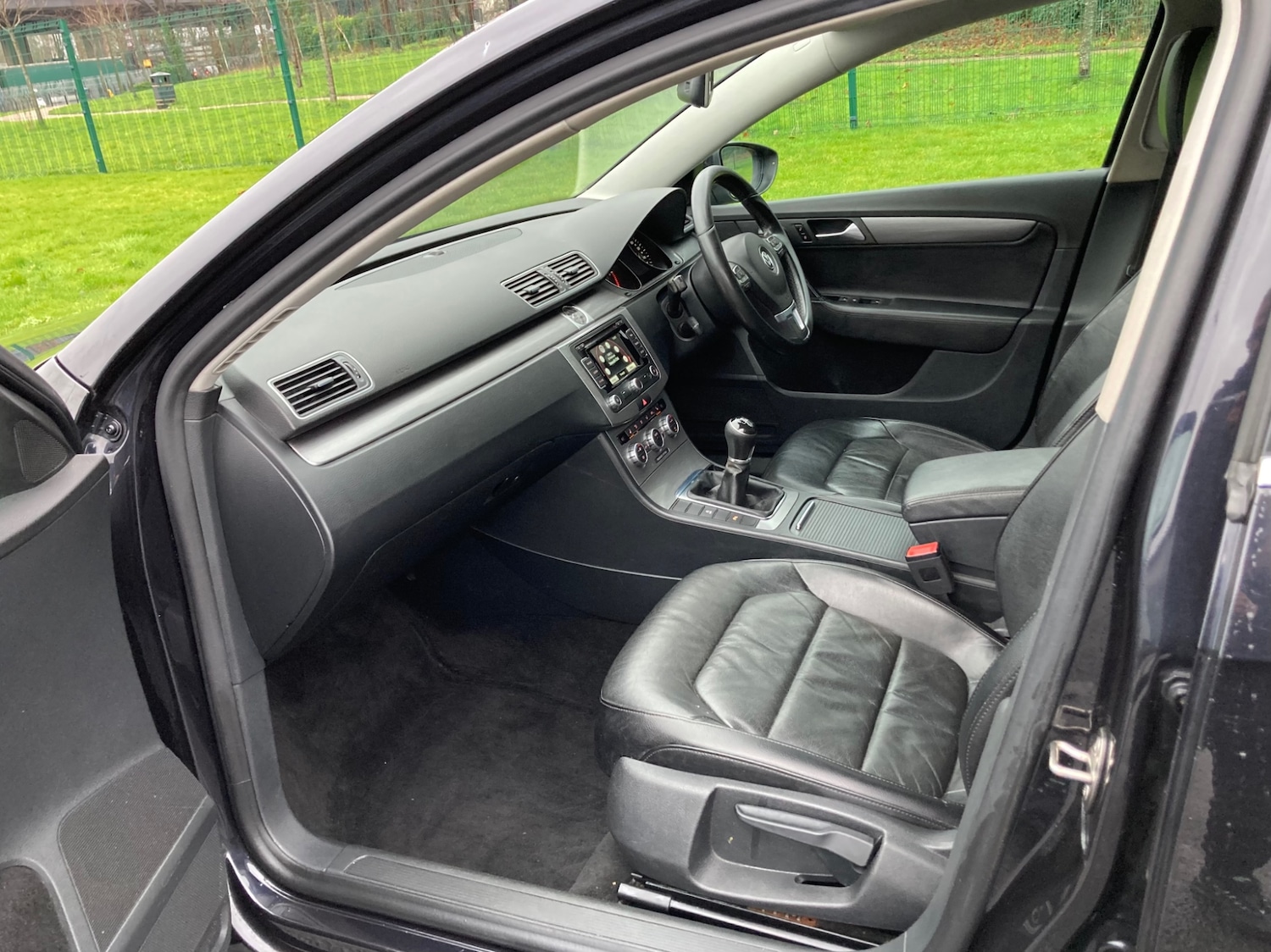 Used Volkswagen Passat 2014 for sale - 77276133: Photo 13