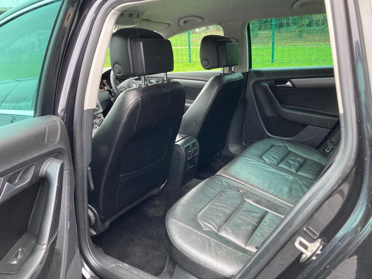 Used Volkswagen Passat 2014 for sale - 77276133: Photo 14