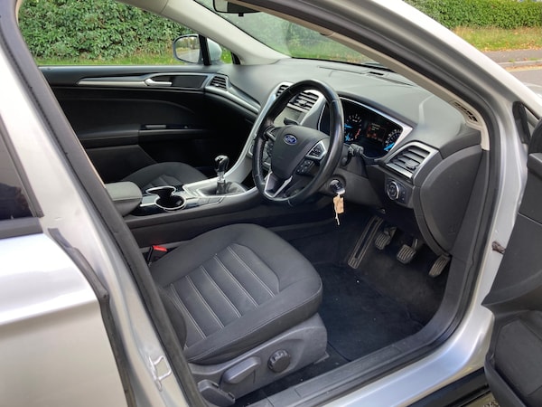Used Ford Mondeo 2015 for sale - 76224031: Photo 11