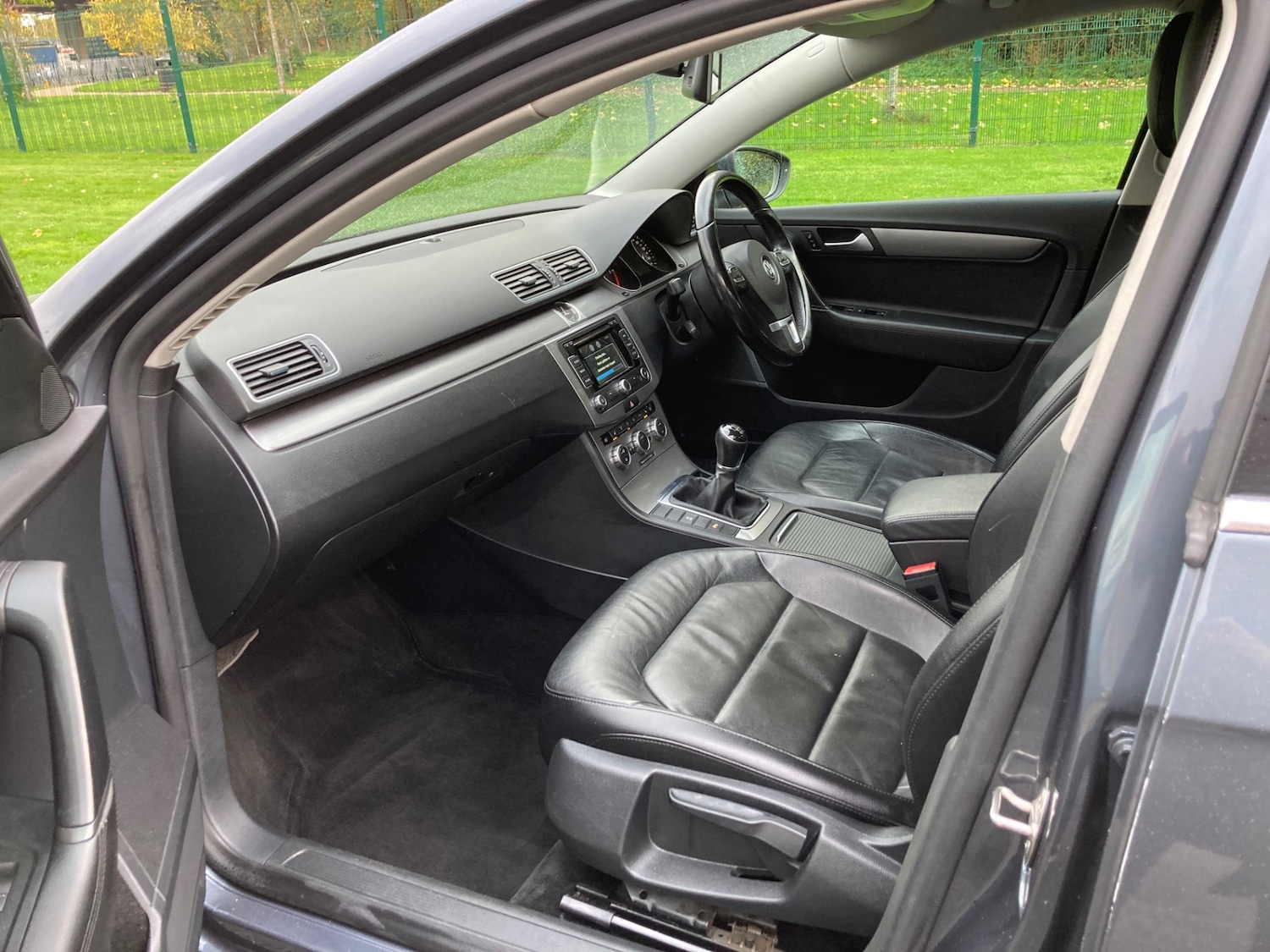 Used Volkswagen Passat 2014 for sale - 76358247: Photo 13