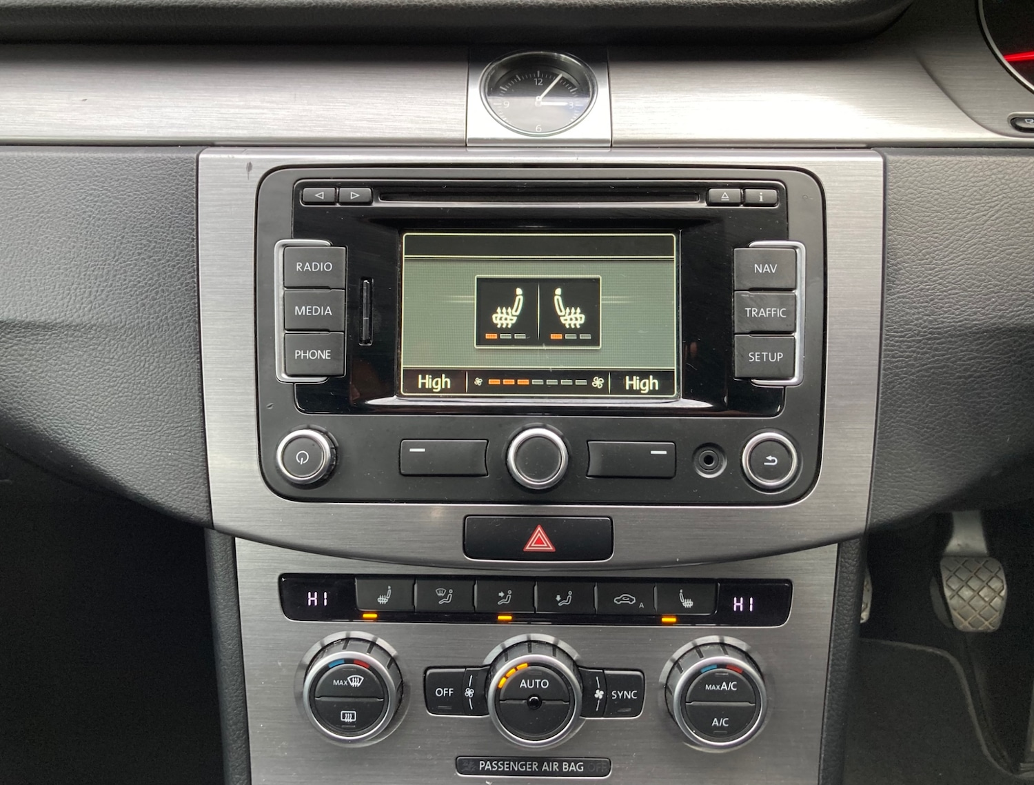 Used Volkswagen Passat 2014 for sale - 76358247: Photo 19