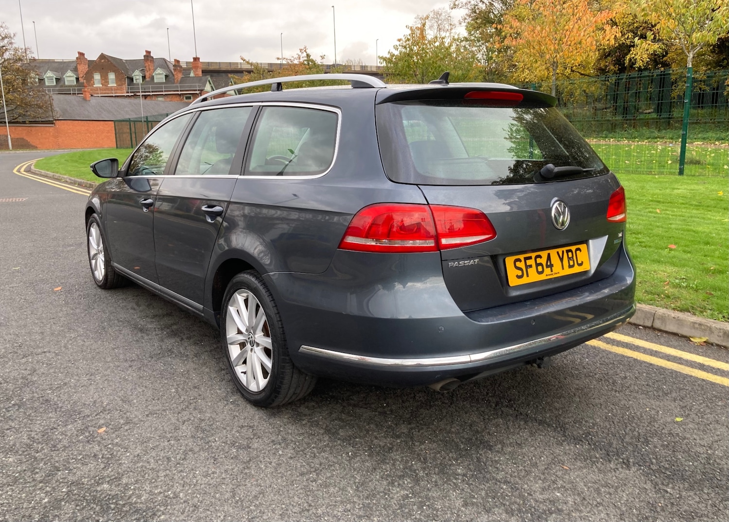 Used Volkswagen Passat 2014 for sale - 76358247: Photo 3