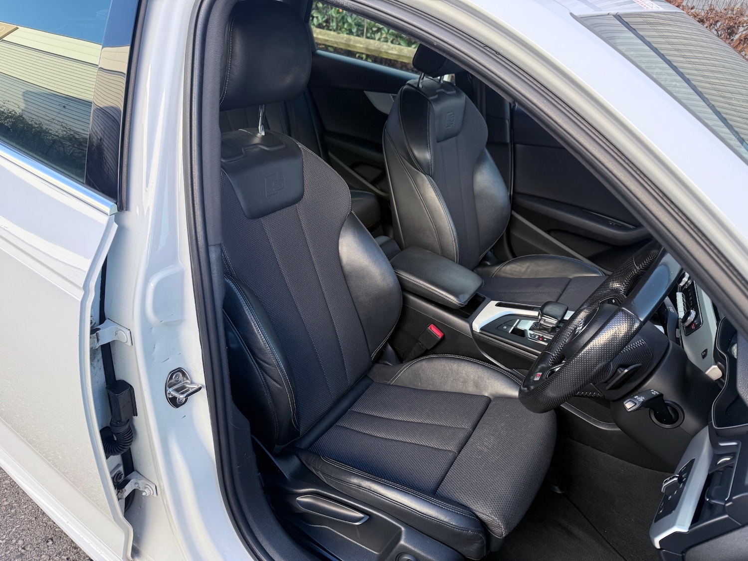 Used Audi A4 2016 for sale - 76637912: Photo 10