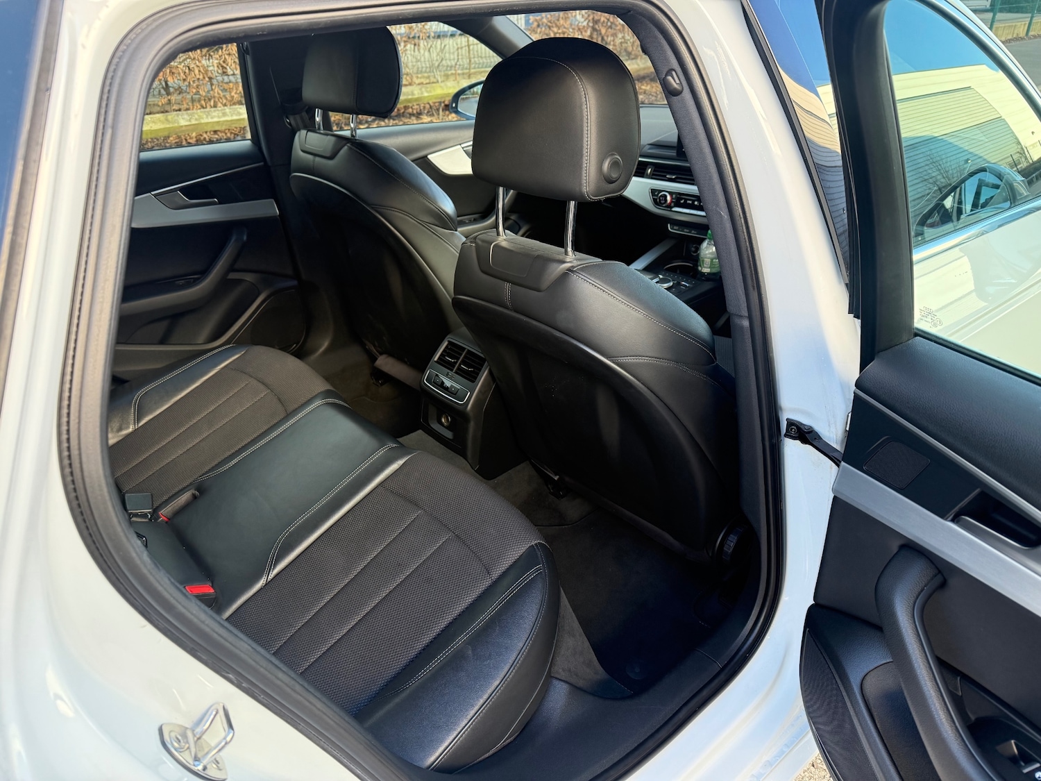 Used Audi A4 2016 for sale - 76637912: Photo 11