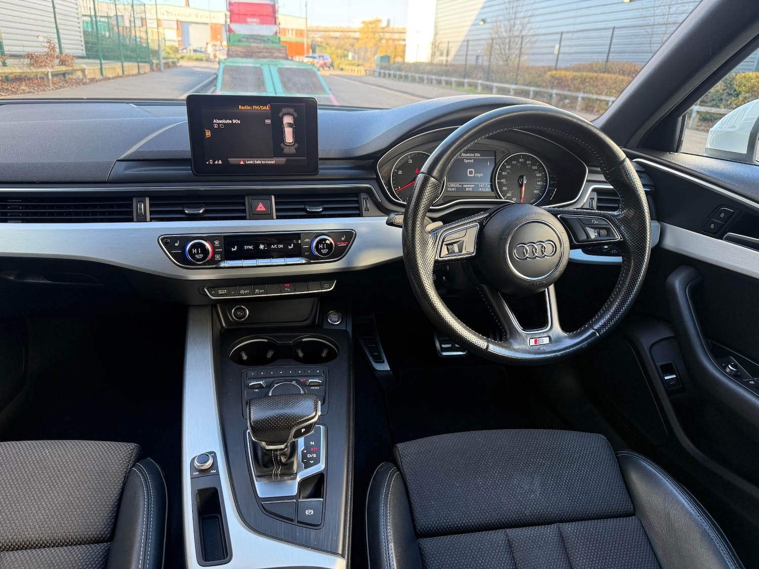 Used Audi A4 2016 for sale - 76637912: Photo 12