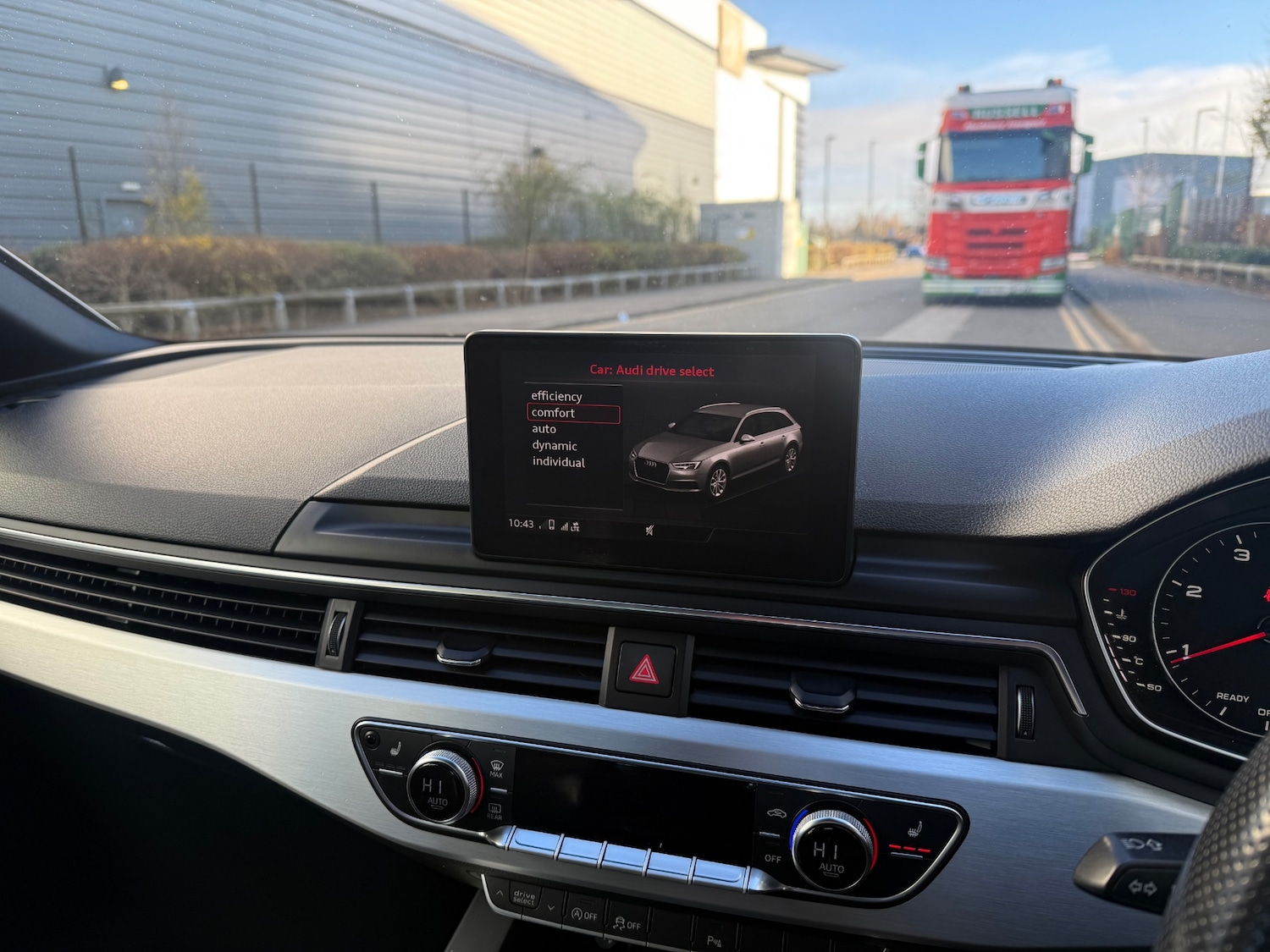 Used Audi A4 2016 for sale - 76637912: Photo 16